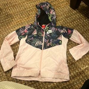 girls large nike raincoat